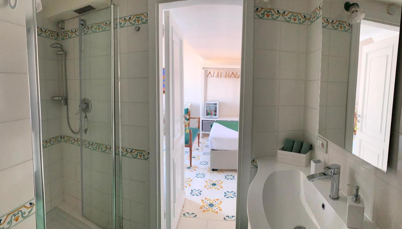 Le Stanze Di Sissi - Luxury Suites Neapel Exterior foto