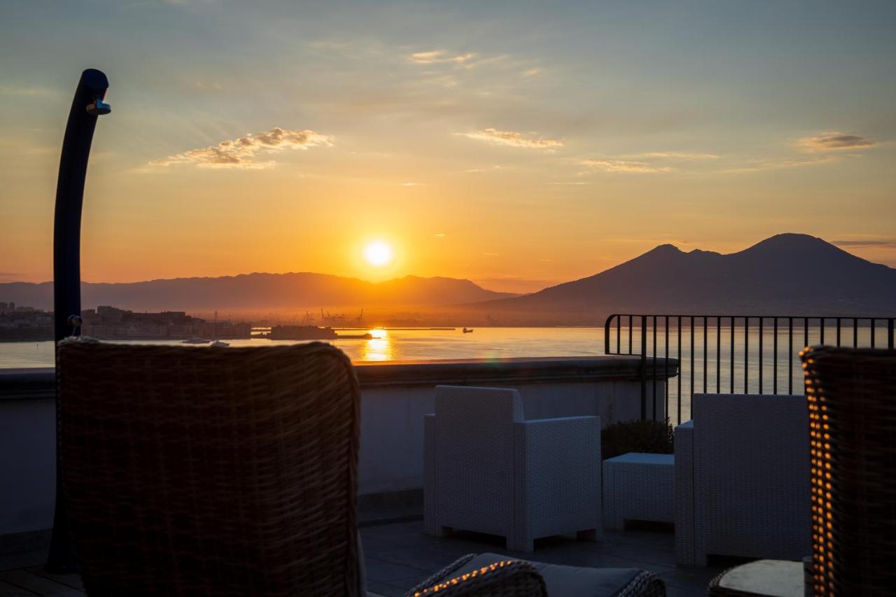 Le Stanze Di Sissi - Luxury Suites Neapel Exterior foto