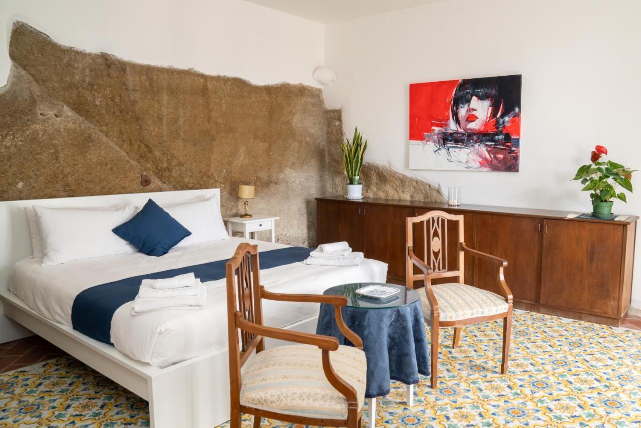 Le Stanze Di Sissi - Luxury Suites Neapel Exterior foto